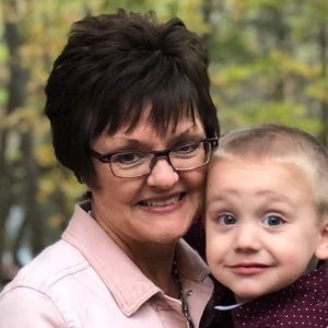 Meet your Posher, Tina